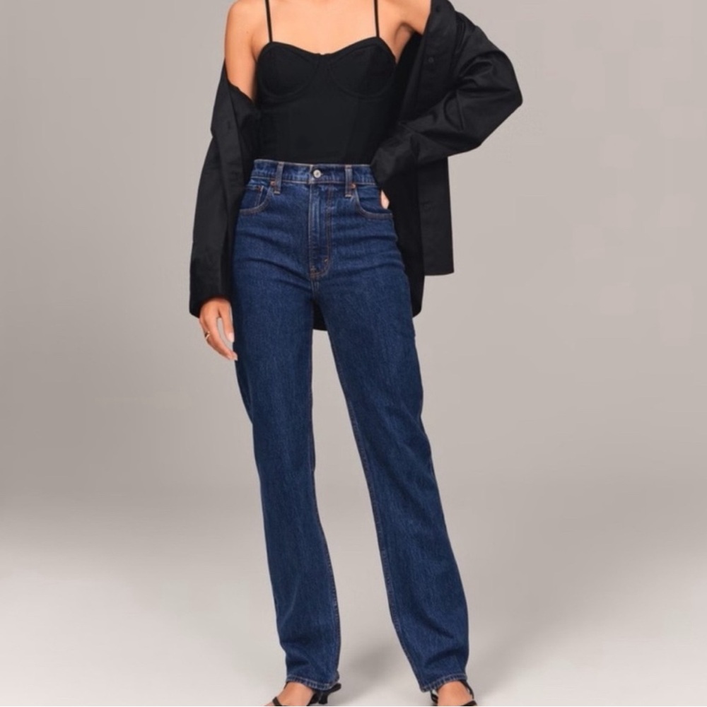 Abercrombie 90s ultra high rise straight leg jeans 6 long